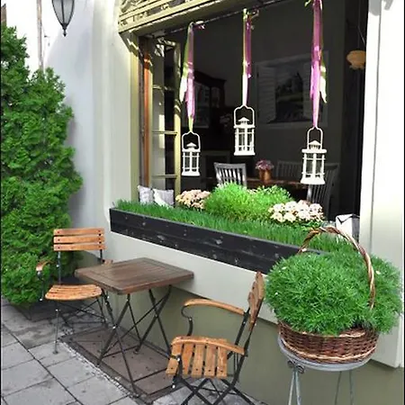 Stary Rynek Paderewskiego Apartment